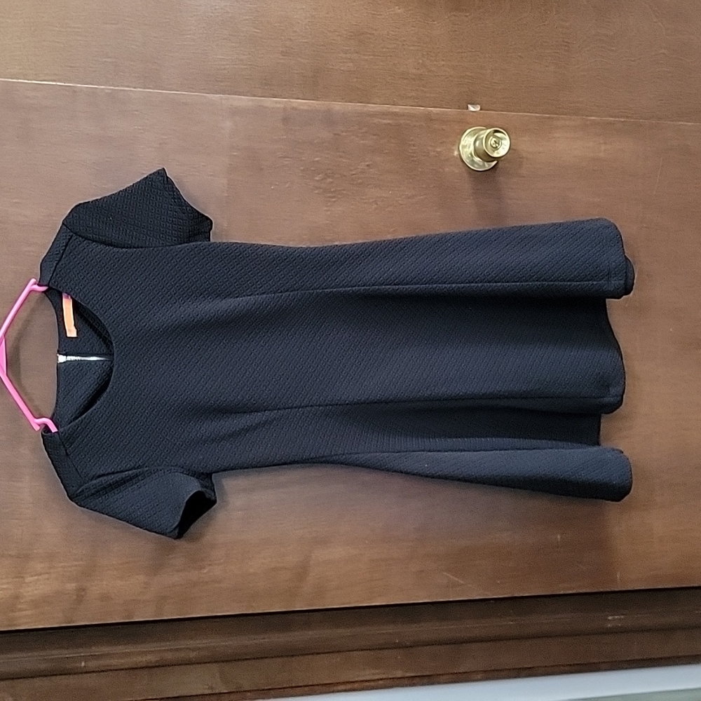 Black pattered dress